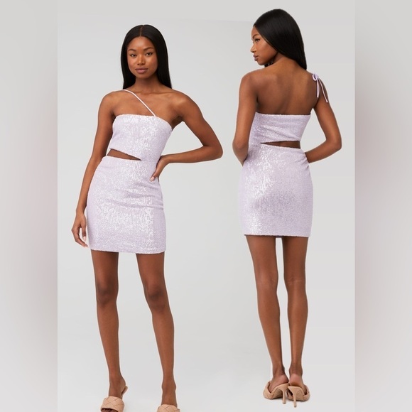 Amanda Uprichard Dresses & Skirts - NWOT Amanda Uprichard $246 Brinley Sequin-Embroidered Halterneck dress Size M